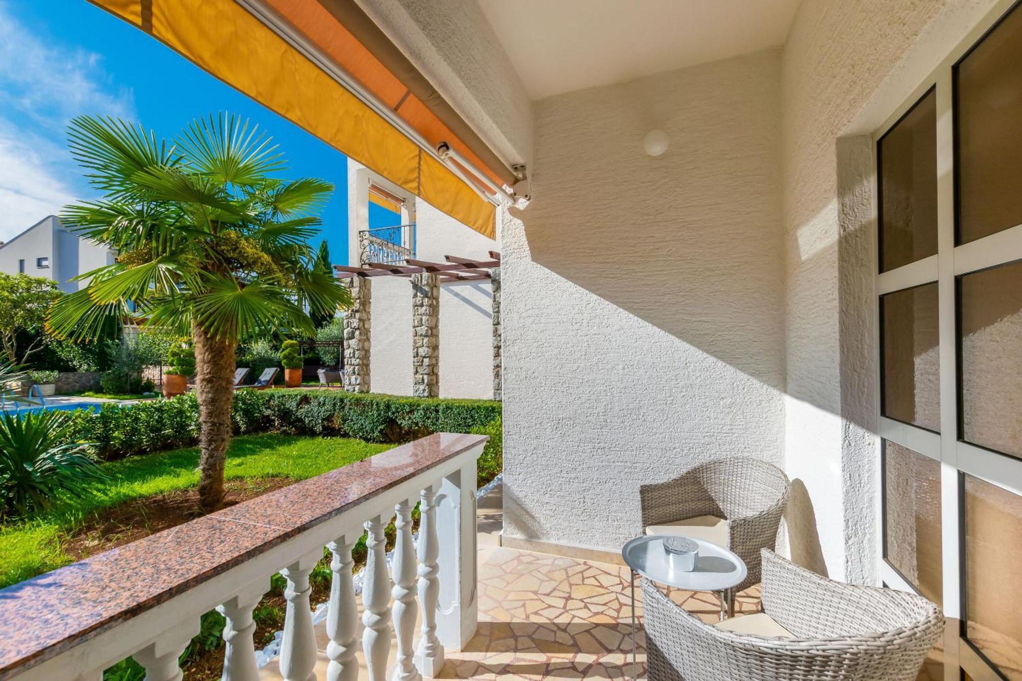 Apartments Sinisa Malinska Exterior foto